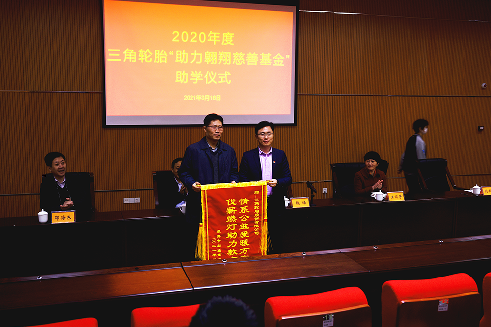 1616054945710676.png DSC_04891.png