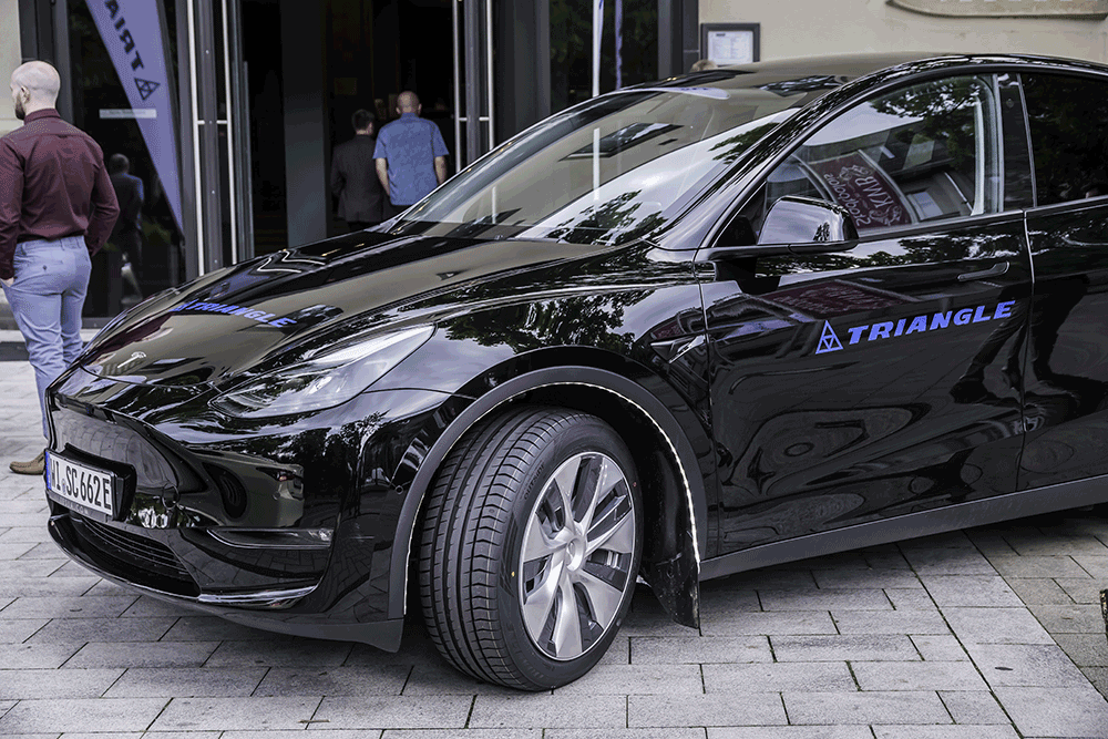 1678937760572728.png _MAS1957.png