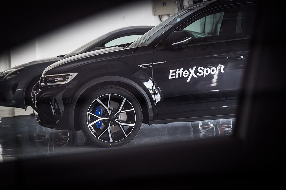 1688192626737692.jpg MAX_4975.jpg