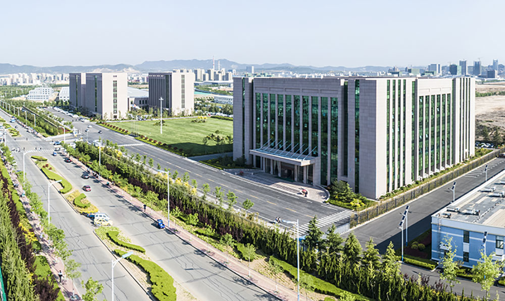 1701045210611436.jpg 研发楼.jpg