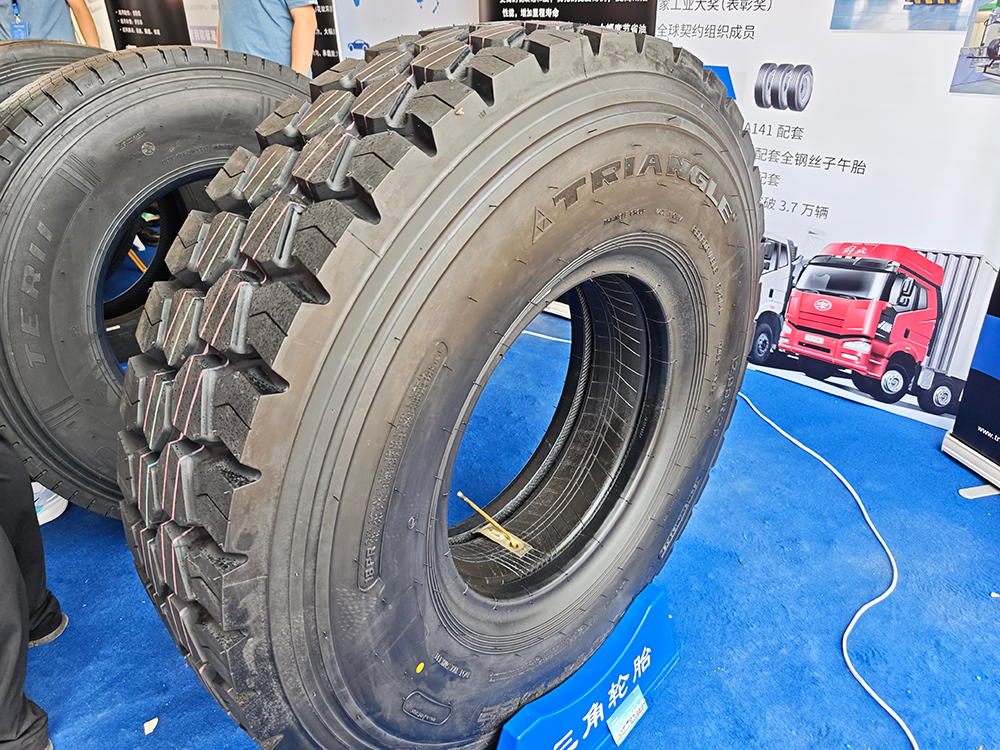 1753838737456402.png 3.2.png